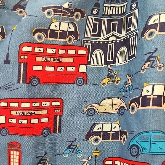 Novelty Blue Pleated Skater Skirt with British Cityscape Print - Picture 2 of 16